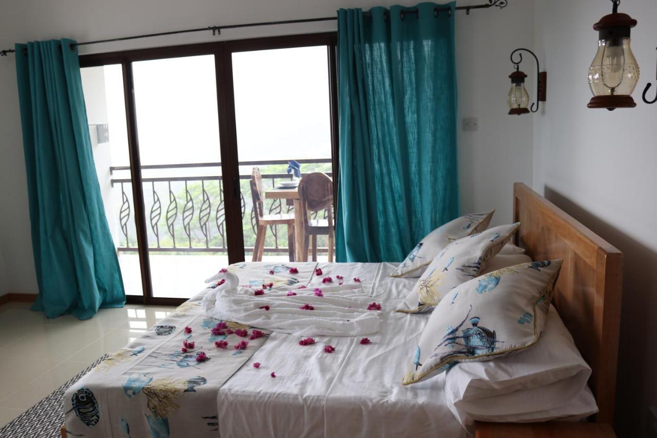 Tama'S Holiday Apartment Victoria Dış mekan fotoğraf